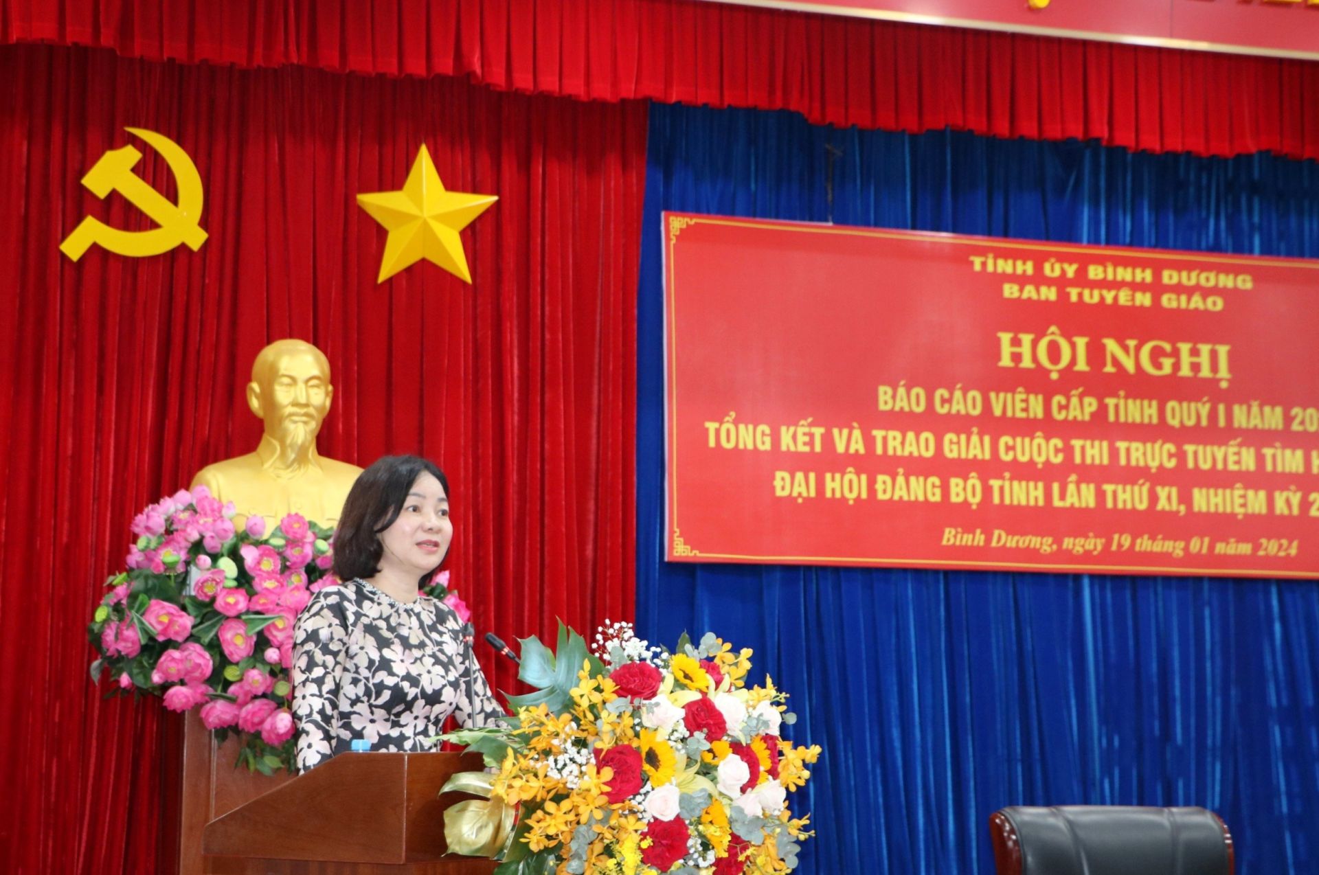 Đồng chí Trương Thị Bích Hạnh, Trưởng Ban Tuyên giáo Tỉnh uỷ Bình Dương