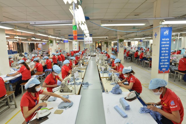 The Vietnamese textile industry still faces many challenges. (Photo: Illustration)