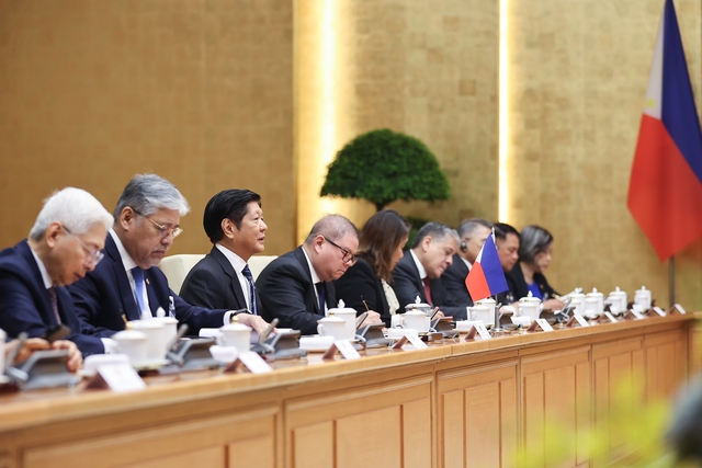 President Marcos Jr. agreed with Prime Minister Pham Minh Chinh’s proposal to promote cooperation in areas with great potential. (Photo: VGP/Nhat Bac)