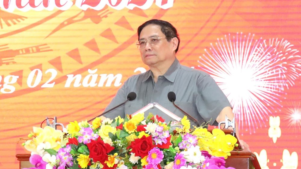 Thủ tướng Chính phủ Phạm Minh Chính phát biểu tại buổi thăm, chúc Tết lực lượng vũ trang thành phố. Ảnh: Tạ Quang