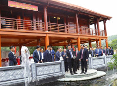 Chủ tịch nước Võ Văn Thưởng thăm và làm việc tại tỉnh Hòa Bình