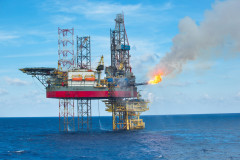 Bức tranh tích cực của các doanh nghiệp ngành dầu khí