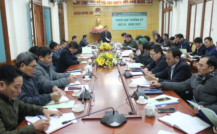Ban đại diện Hội đồng quản trị NHCSXH huyện Quỳnh Lưu tổ chức phiên họp thường kỳ quý IV năm 2023.