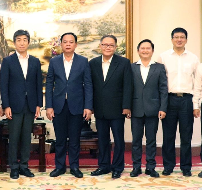 Quyền Chủ tịch UBND tỉnh Đồng Nai Võ Tấn Đức cùng giám đốc Sở KH-ĐT đã tiếp và làm việc với Tập đoàn AEON Mall