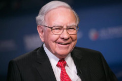 Thiên tài đầu tư Warren Buffett chỉ ra lý do khiến bạn khó giàu