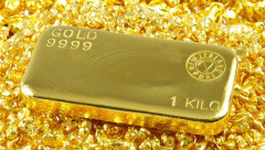 Giá vàng thế giới phá kỷ lục lên mức cao chưa từng có