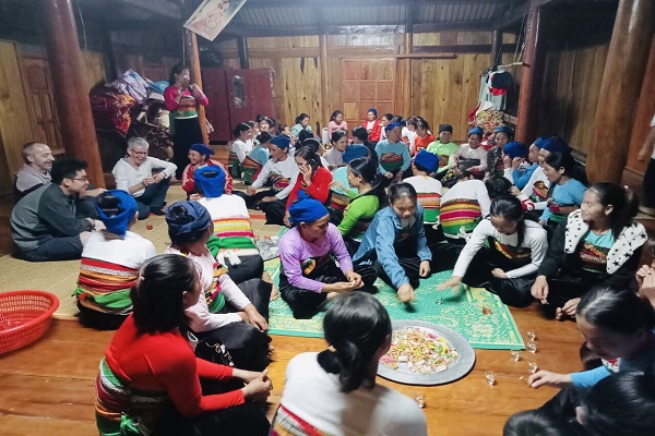 Người Thái có nhiều trò chơi, sinh hoạt văn hoá cộng đồng