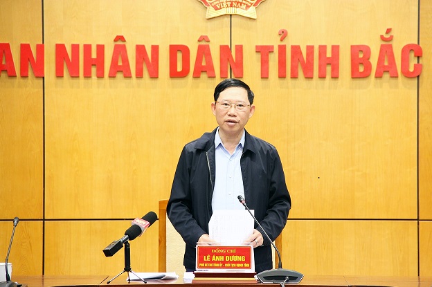 Đồng chí Lê Ánh Dương - Chủ tịch UBND tỉnh Bắc Giang phát biểu kết luận buổi làm việc