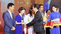 Trao Chứng nhận hàng Việt Nam chất lượng cao cho 529 doanh nghiệp