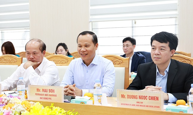 Đồng chí Mai Sơn - Phó Chủ tịch Thường trực UBND tỉnh Bắc Giang phát biểu tại buổi làm việc
