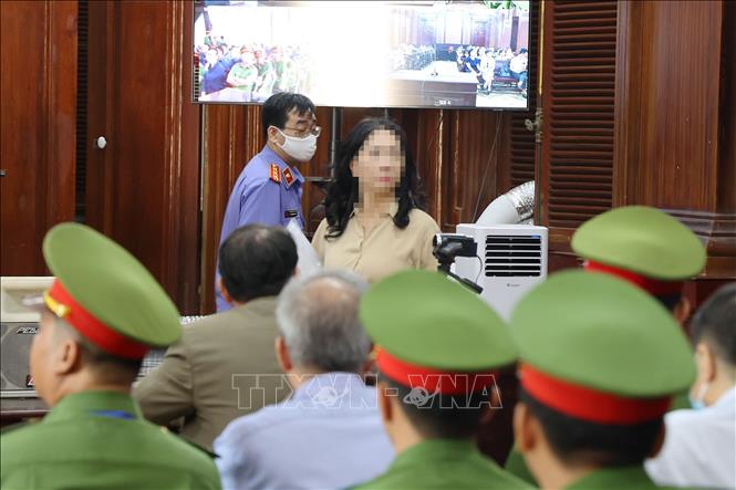 Xét xử sơ thẩm vụ án Vạn Thịnh Phát: Viện Kiểm sát nhận định cần 'loại trừ' bị cáo Trương Mỹ Lan ra khỏi đời sống xã hội