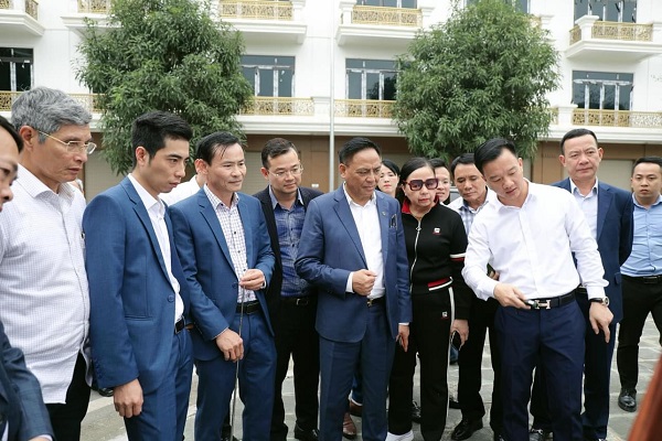 Đoàn Hiệp hội Doanh nghiệp tỉnh Thanh Hoá đến thăm KĐT Xuân Hưng