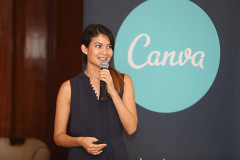 Chuyện về CEO của Canva: Nữ tỷ phú Melanie Perkins