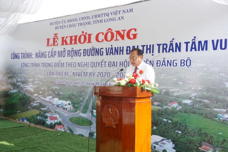 Ông Nguyễn Văn Khải - Phó Bí thư huyện ủy, Chủ tịch UBND huyện Châu Thành, Long An