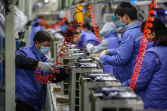 Ngành sản xuất Trung Quốc chứng kiến dấu hiệu khởi sắc