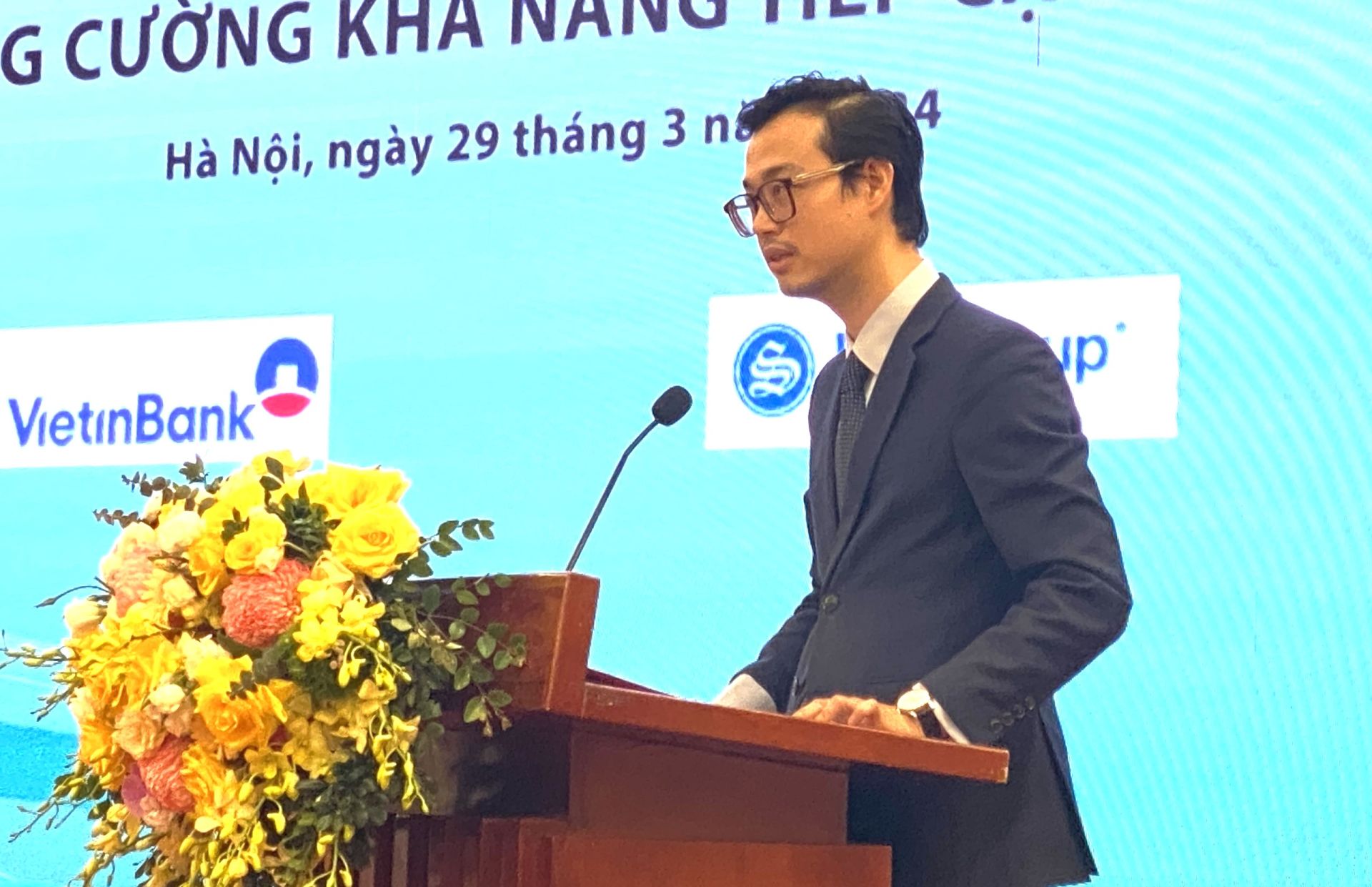 Mr To Quoc Hung - Country Director of ACCA Vietnam shared at the Programme