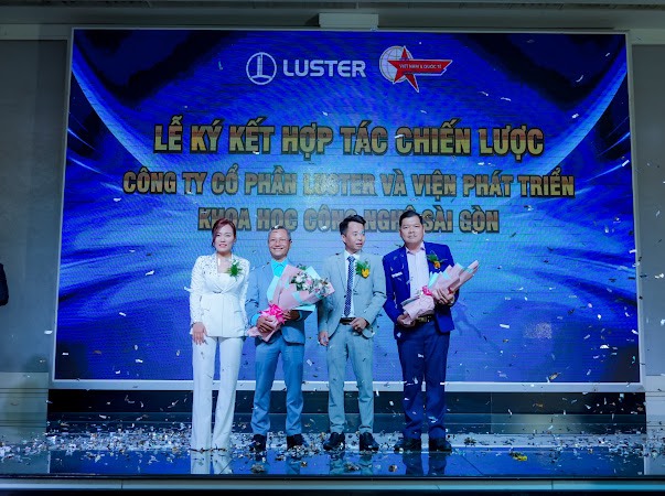 Kế ký kết Hợp tác chiến lược đã được diễn ra thành công tốt đẹp Kế ký kết Hợp tác chiến lược đã được diễn ra thành công tốt đẹp