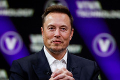 Elon Musk: AI có thể sẽ hơn cả người thông minh nhất trong năm tới