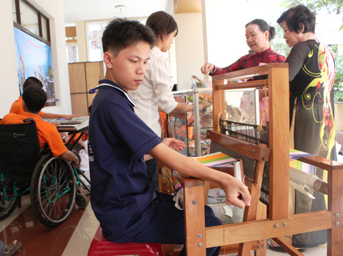 Hà Nội tạo 400 cơ hội việc làm dành cho người khuyết tật
