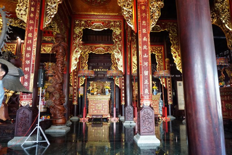 The temple of the Dang family in Nam Phuong Linh Tu Temple