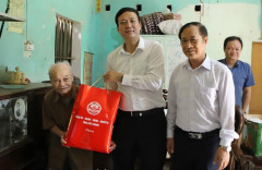 Bắc Giang: Phó Chủ tịch UBND tỉnh thăm và tặng quà CCB, Cựu TNXP tham gia Chiến dịch Điện Biên Phủ tại huyện Lục Ngạn