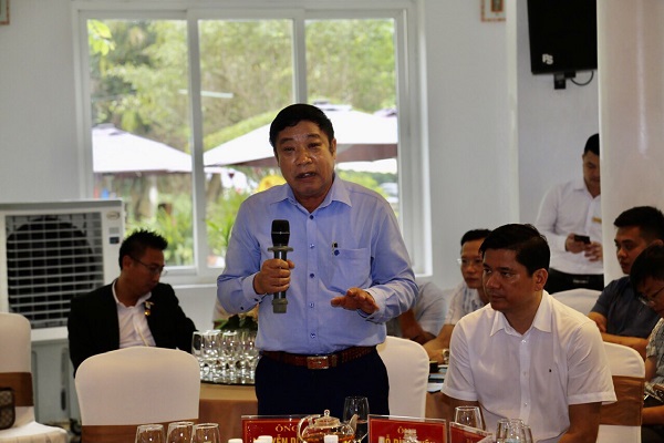 Doanh nhân cựu chiến binh Nguyễn Duy Nở, Giám đốc Công ty TNHH Hoàng Tuấn chia sẻ tại buổi talk show