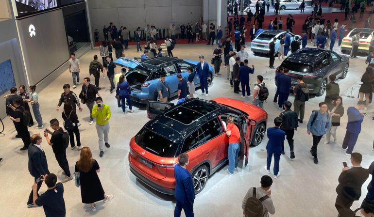 Các đại gia ô tô "tranh giành vương miện" xe điện tại Triển lãm ô tô Trung Quốc ở Bắc Kinh