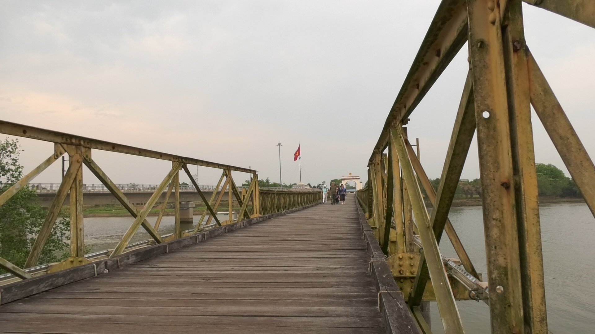 Cầu Hiền Lương, sông Bến Hải, địa danh lịch sử về một thời đất nước bị chia cắt hai miền Nam - Bắc