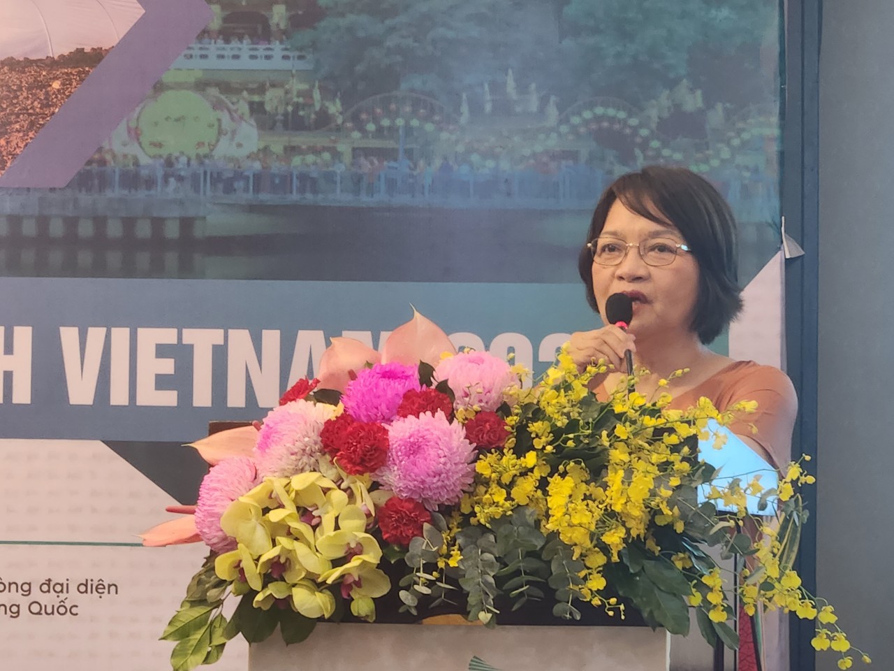 bà Nguyễn Thị Tuyết Mai, Phó Tổng thư ký Hiệp hội Dệt may Việt Nam (VITAS) cung cấp thông tin về ngành vải không dệt