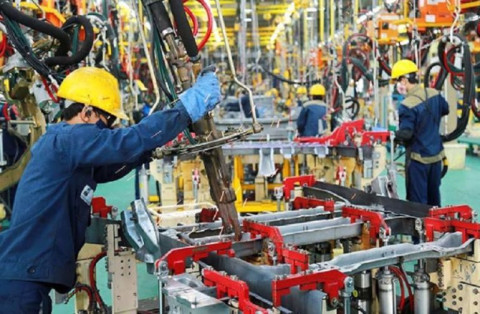 Vietnam's economic and manufacturing sectors continue to recover