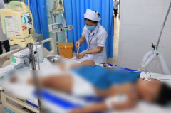 Bộ Y tế làm việc với tỉnh Đồng Nai về vụ gần 500 người ngộ độc sau khi ăn bánh mỳ