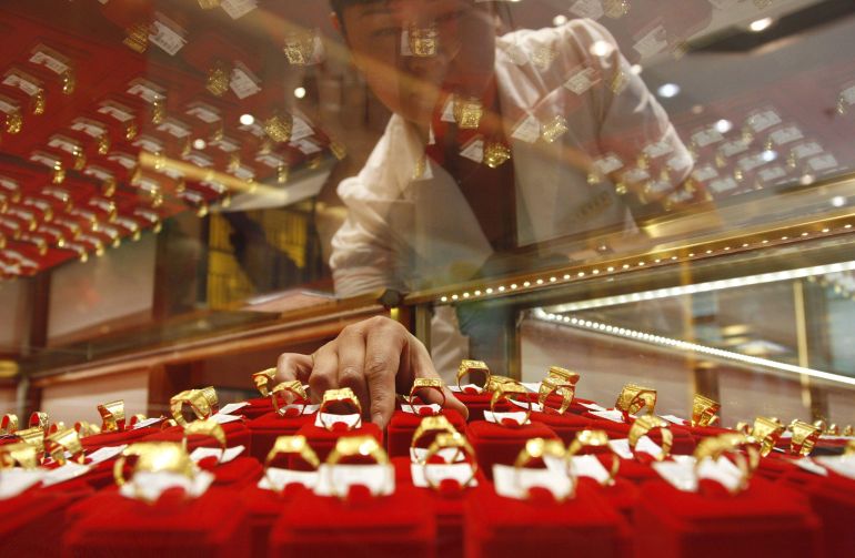 Lừa đảo vàng gia tăng ở Trung Quốc, hướng dẫn phân biệt vàng thật với vàng giả