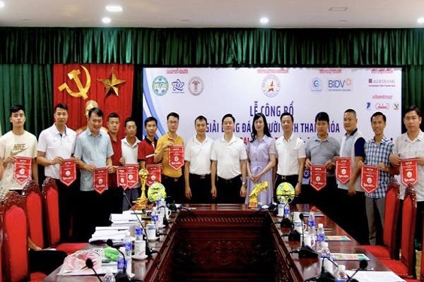 Đây là lần đầu tiên Giải Bóng đá 7 người tỉnh Thanh Hóa - Cup Doanh nhân trẻ được tổ chức