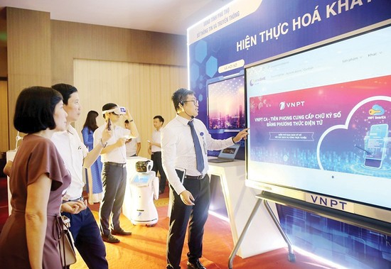 VNPT Phú Thọ nỗ lực hướng dẫn doanh nghiệp thực hiện chuyển đổi số