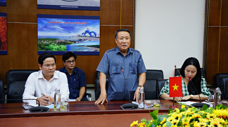Phó Chủ tịch Thường trực UBND tỉnh Quảng Trị, ông Hà Sỹ Đồng giới thiệu khái quát tiềm năng và lợi thế của tỉnh nhà với doanh nghiệp Thái Lan