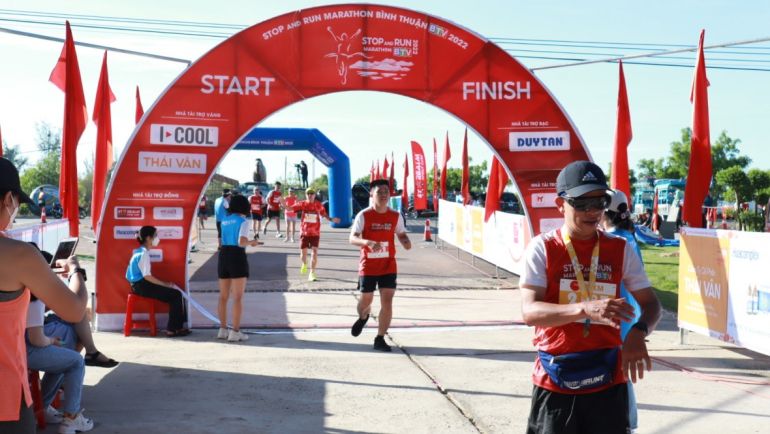 Giải Stop and Run Marathon BTV Bình Thuận 2024  thu hút 4.500 vận động viên tham gia