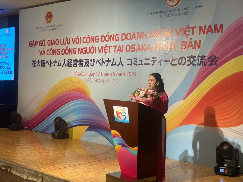 Bà Vũ Thị Huỳnh Mai - Chủ nhiệm Ủy ban về Người Việt Nam ở nước ngoài TP. Hồ Chí Minh phát biểu tại sự kiện