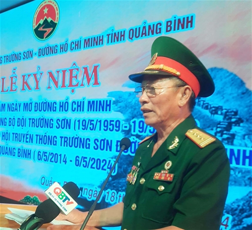 Thượng tá Nguyễn Quốc Trưởng, CT- Hội TTTS tỉnh Quảng Bình đọc diễn văn Lễ kỷ niệm