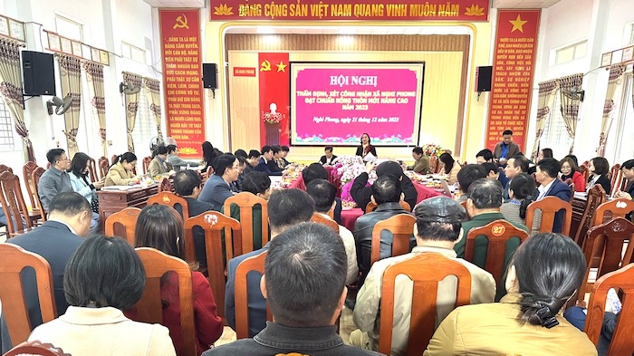 Hội đồng thẩm định NTM tỉnh Nghệ An thẩm định NTM nâng cao xã Nghi Phong