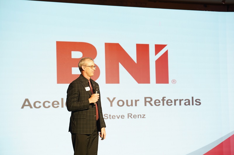 Ông Steven Renz chia sẻ tại sự kiện.