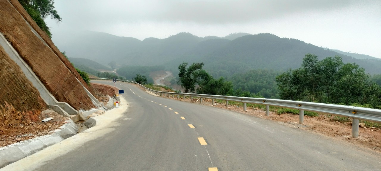 Dự án Đường giao thông kết nối phát triển du lịch đồi chè Long Cốc - Vườn Quốc gia Xuân Sơn (đoạn Long Cốc - Xuân Đài)