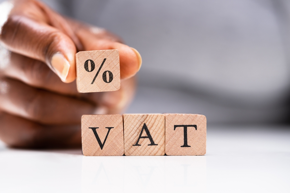 Thường vụ Quốc hội thống nhất tiếp tục giảm 2% thuế VAT tới hết 2024