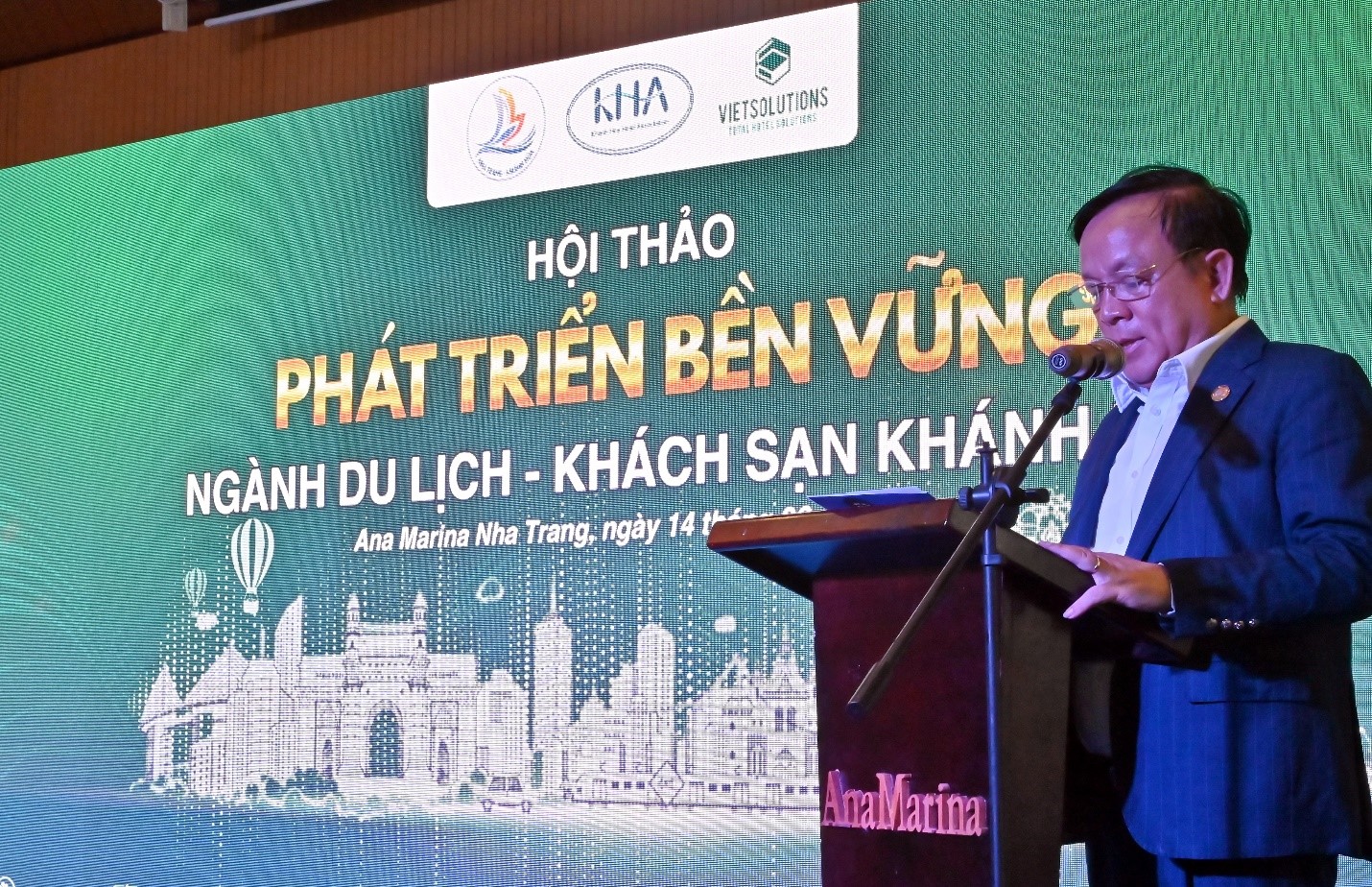 Ông Hoàng Văn Vinh, Chủ tịch Hiệp hội Du lịch Nha Trang - Khánh Hòa phát biểu