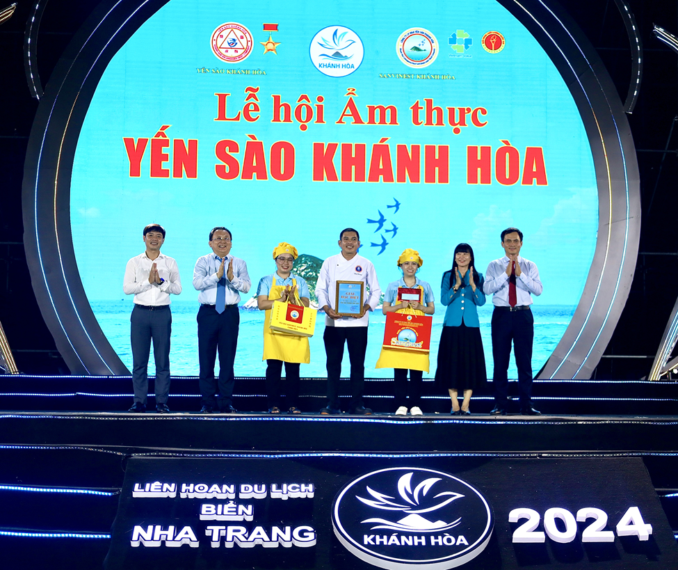 Giải Đặc biệt Chi nhánh Yến sào Khánh Hoà tại Thành phố Hồ Chí Minh