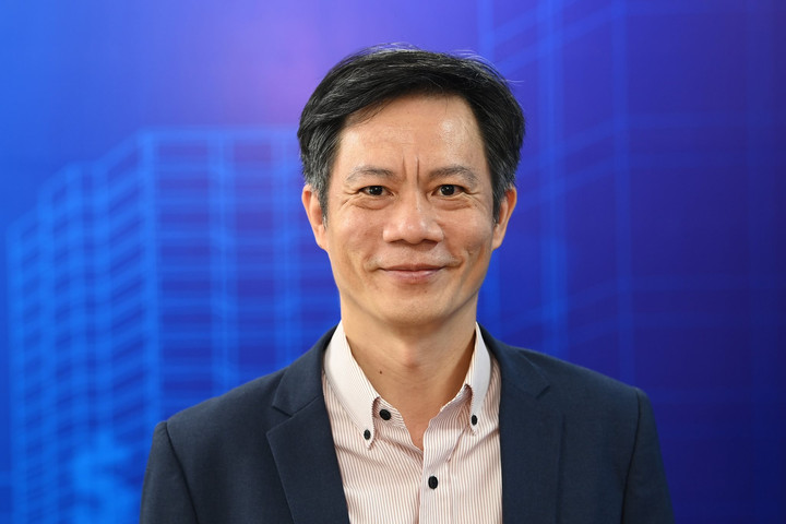 Dr. Le Duy Binh, Managing Director of Economica Vietnam