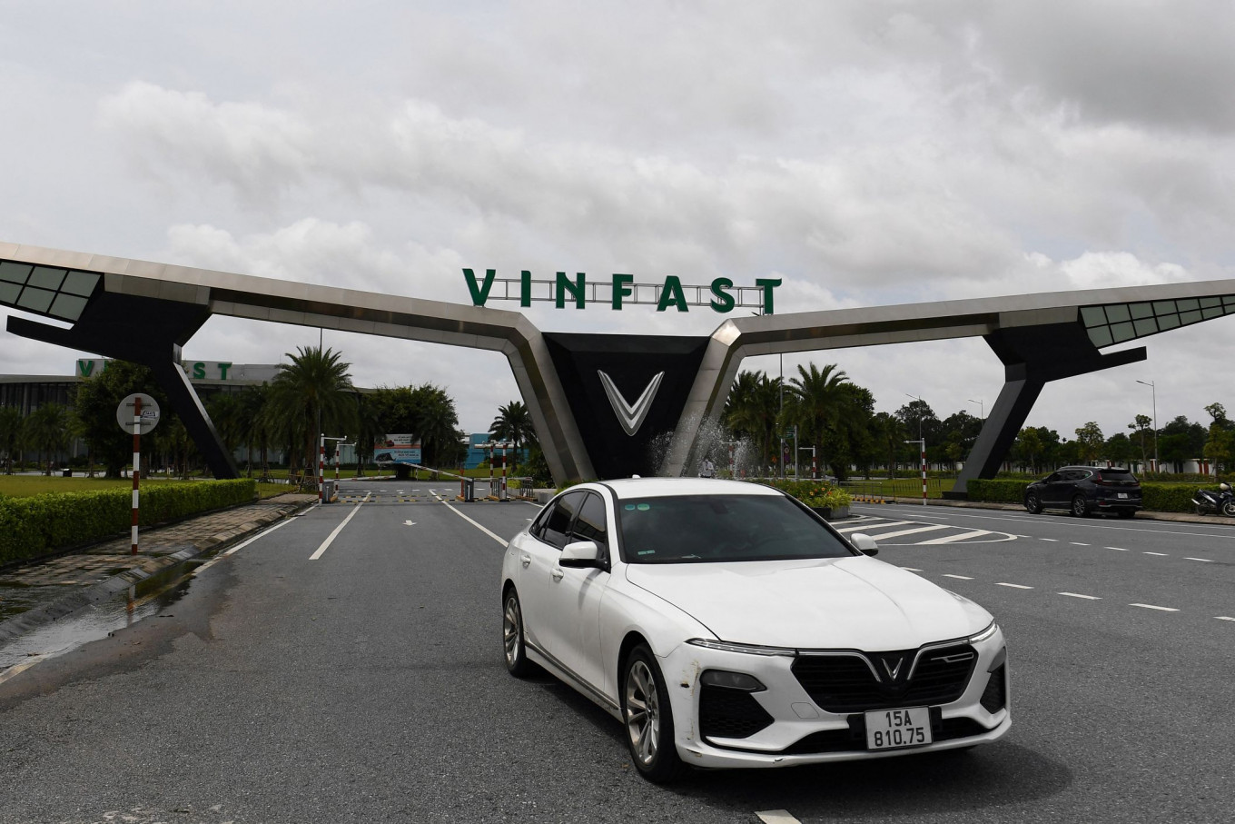 Vinfast is aiming for a 30-40 fold increase from last year's revenue of $6.4 million in the U.S. market