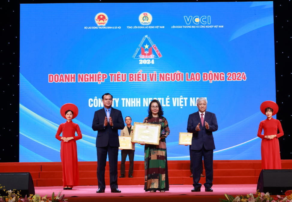 Nestlé Việt Nam được vinh danh “Doanh nghiệp tiêu biểu vì Người lao động” lần thứ 5 liên tiếp