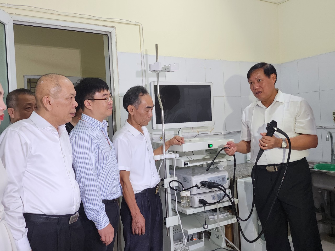 Bệnh viện được đầu tư thêm thiết bị máy móc hiện đại nâng cao chất lượng khám chữa bệnh.