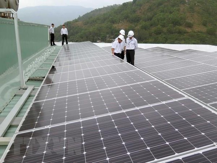 Solar power plants are allowed to sell electricity directly