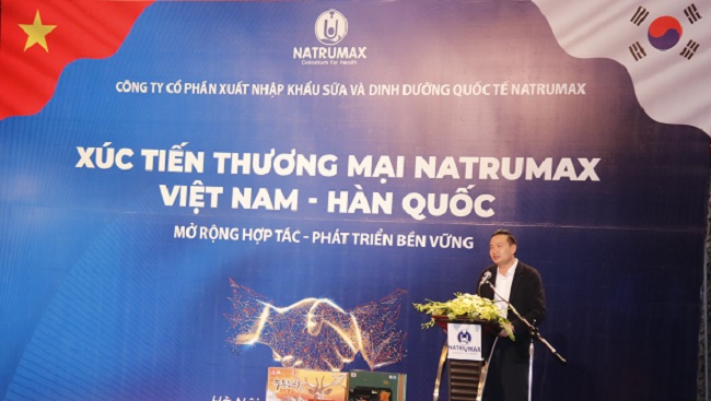 Ông Nguyễn Tất Tùng – Chủ tịch HĐQT Natrumax Việt Nam phát biểu khai mạc chương trình